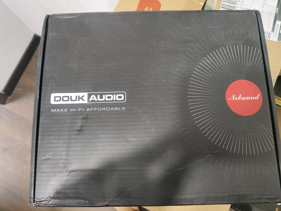 Фонокорректор DOUK AUDIO