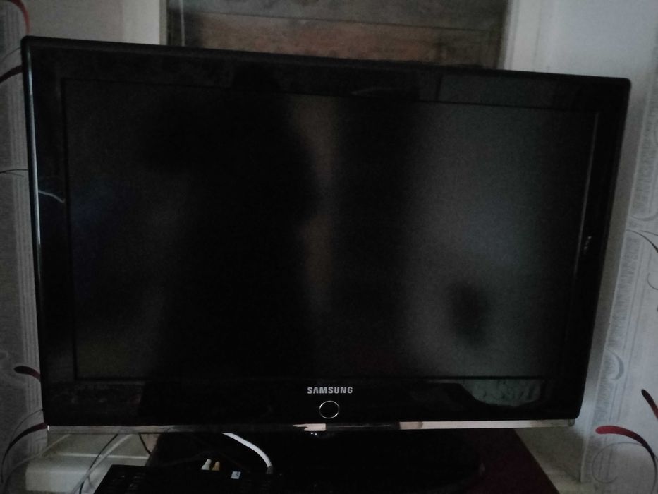 Телевизор Самсунг