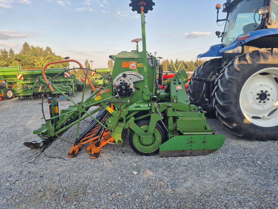 Amazone AD 303 KG KW 303 zestaw uprawowo siewny  nadbudowany d9  3m