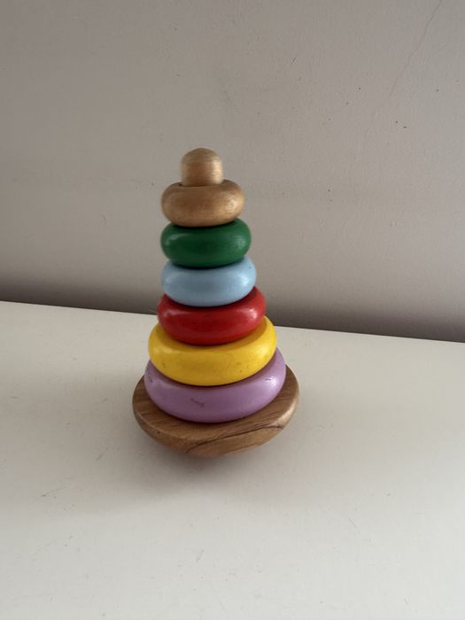 Pirâmide / Empilhador de Argolas em Madeira (Estilo Montessori)