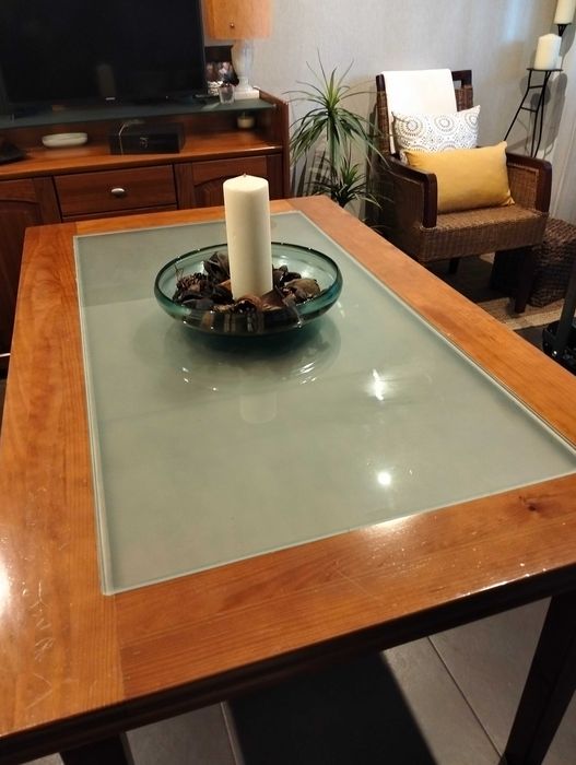Mobília de sala e de jantar