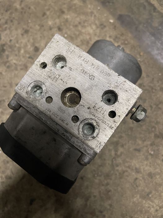 Продам блок abs audi a6 c5