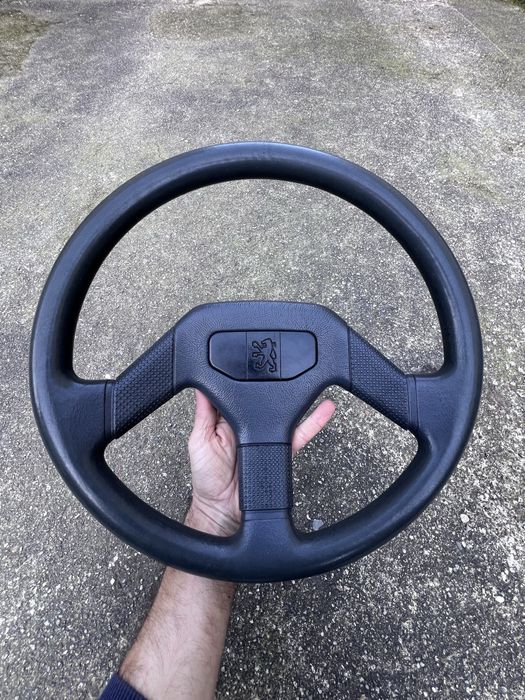 Volante peugeot 205