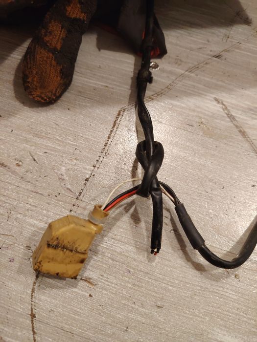 Lampa lewa ii lusterka