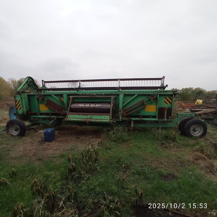 Комбайн Дон Лан 1500Б