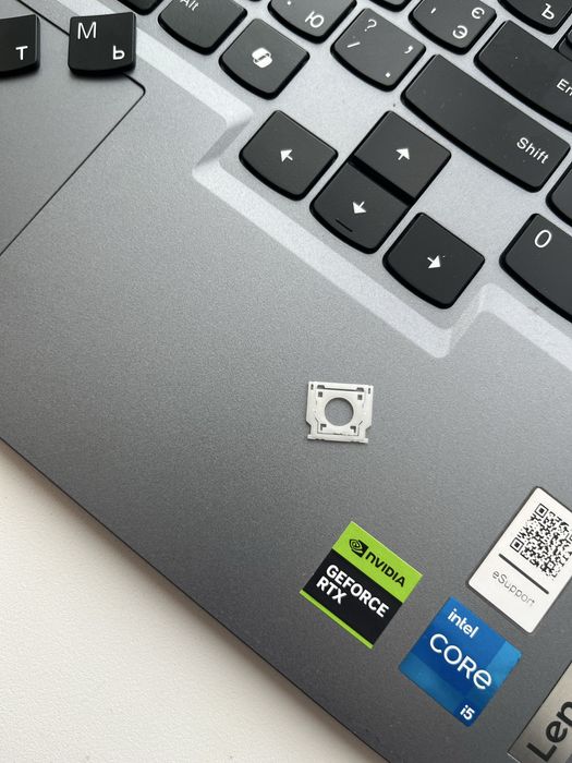 Кнопки, клавіші, механізми ноутбука Lenovo