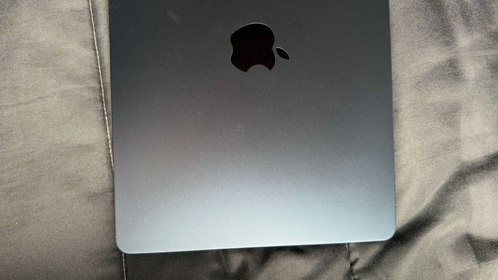 Macbook Air M2 2022