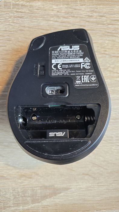 Myszka bezprzewodowa Asus WT465 czarna