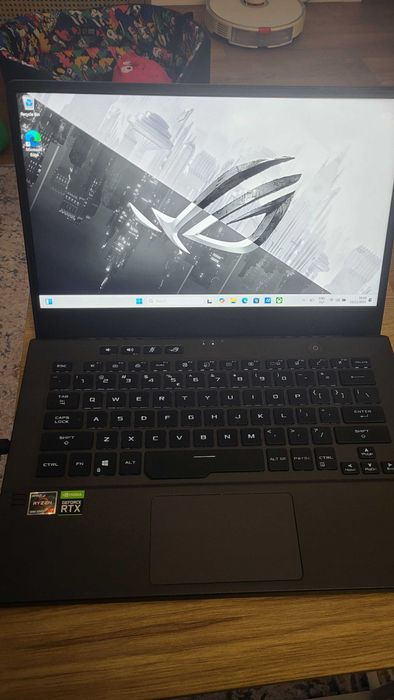 ASUS ROG Zephyrus G14 (RTX 3050)