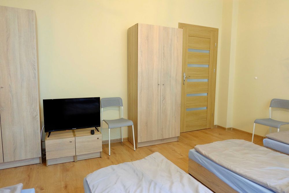 09 Siemianowice Śl. - Kwatera dla 9 osób 3 pokoje WIFI TV PARKING