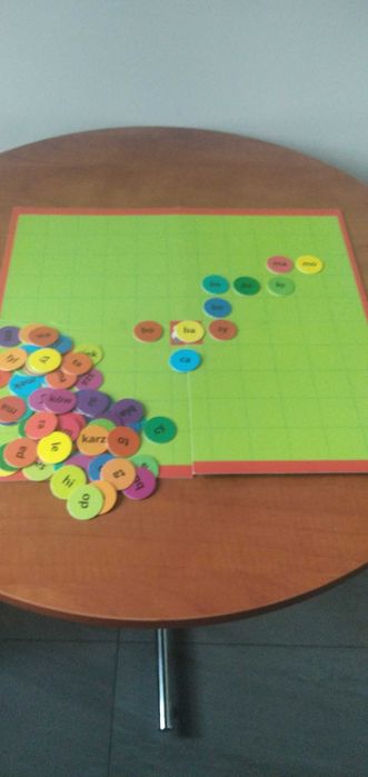 Edukacyjna Gra w sylaby 7+