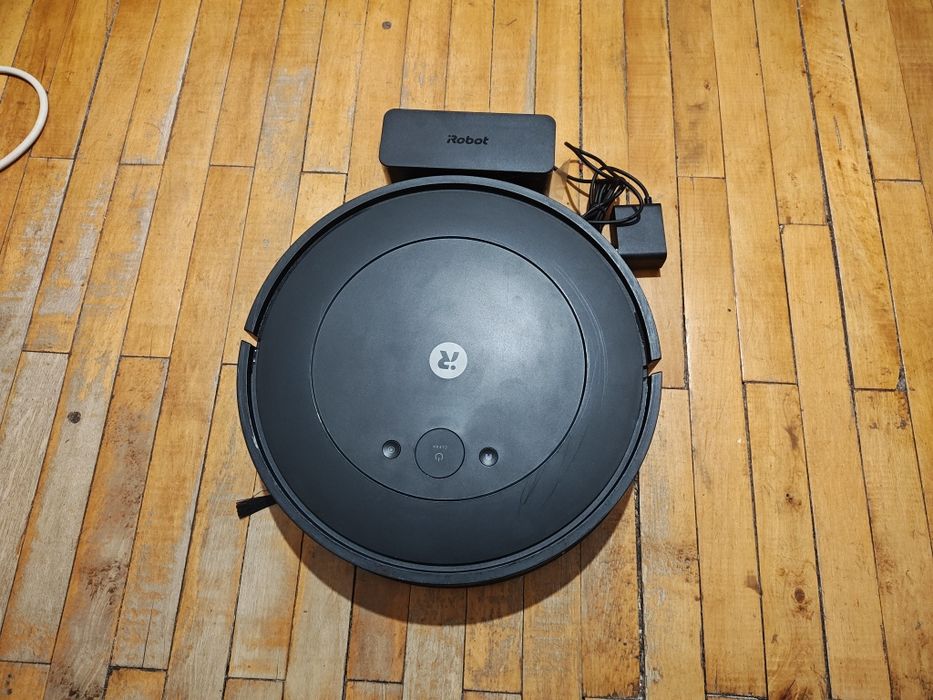 iRobot Roomba Vac Essential