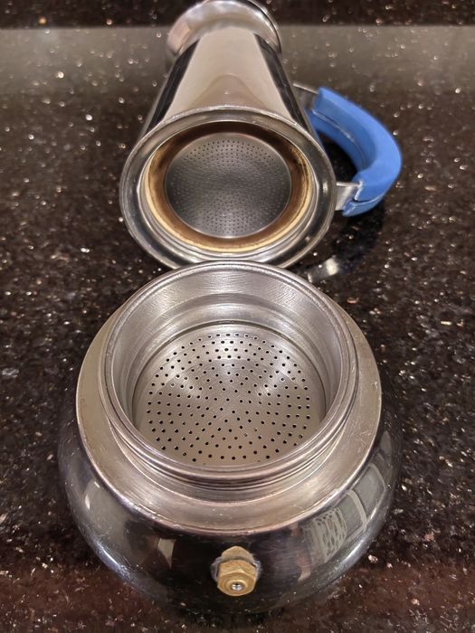 Cafeteira Italiana em aço inoxidável 18/10