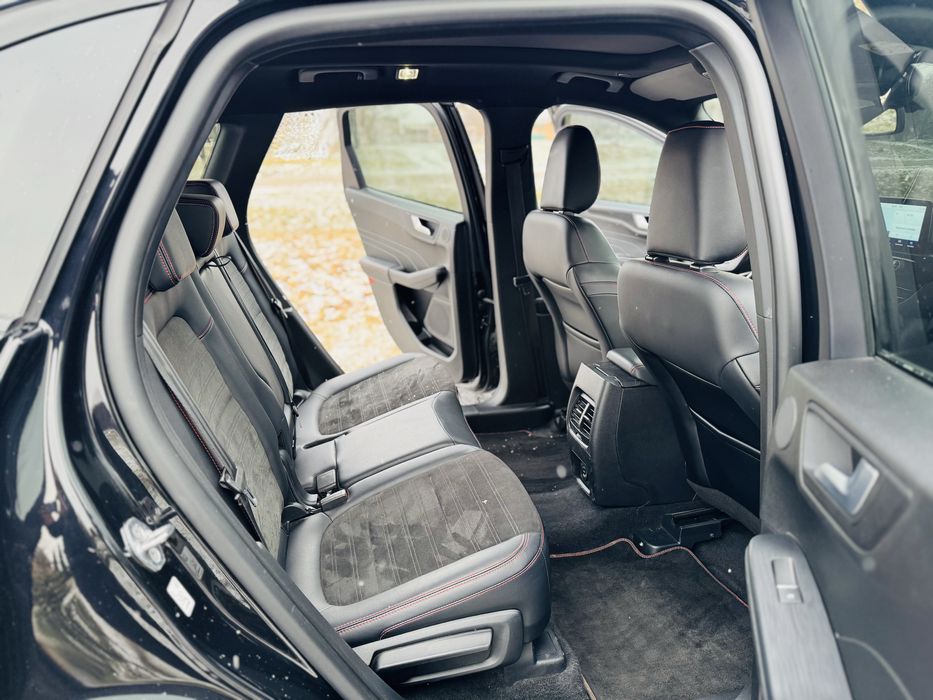 Ford Kuga 2.5 PHEV ST-Line AWD 2022рік Official