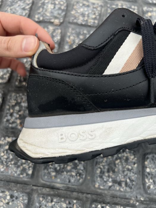 Sapatilhas Boss, tamanho 42