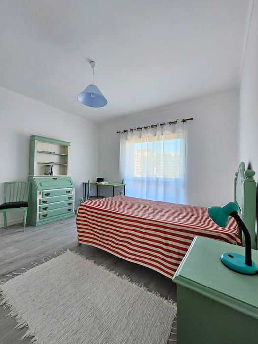 Quarto individual para Estudante - Pólo 2, ISEC, Hotelaria