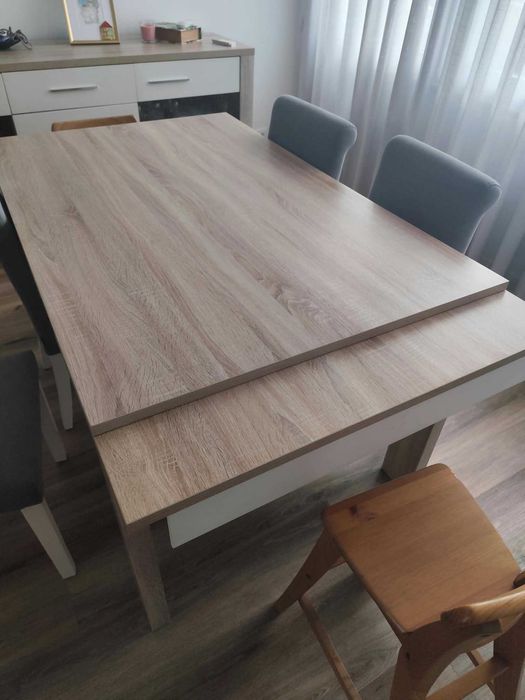 mesa de jantar extensível LOURINI + aparador LOURINI + 4 Cadeiras