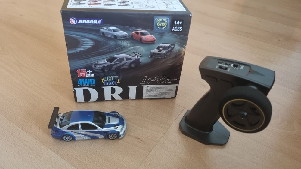 Carro RC Drift 1:43 NOVO