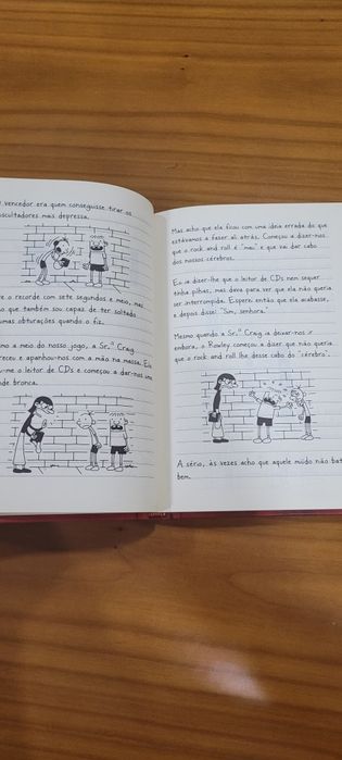 Livro "o diário de um banana"