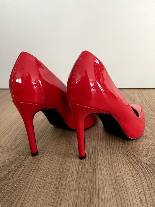 NOWE! Lakierki czerwone czółenka szpilki 37