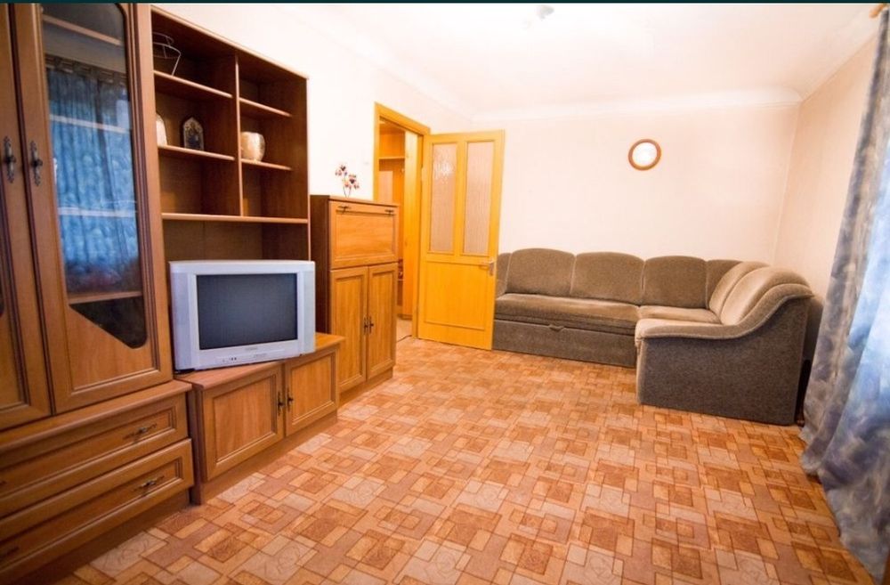 Посуточно Науки проспект Гагарина возле NEO PLAZA Юракадемия 850 доба