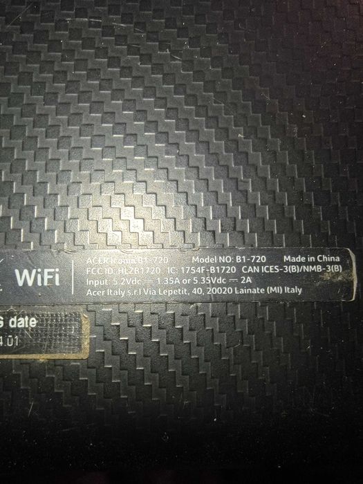 Планшет ACER Iconia B1-720