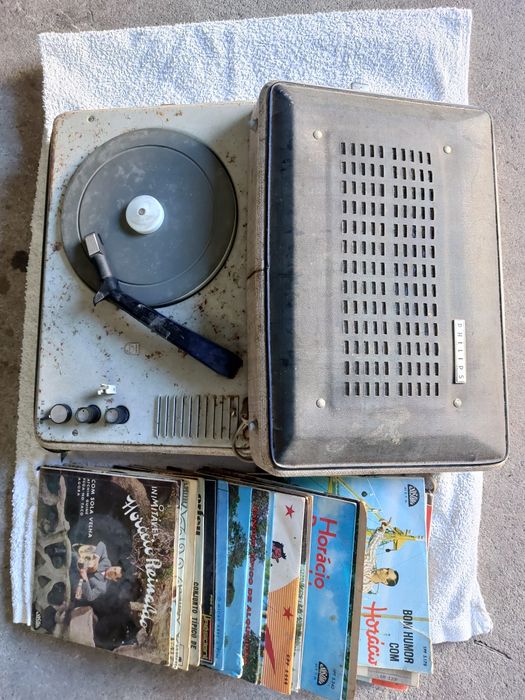 GIRA-DISCOS Philips + 50 Discos