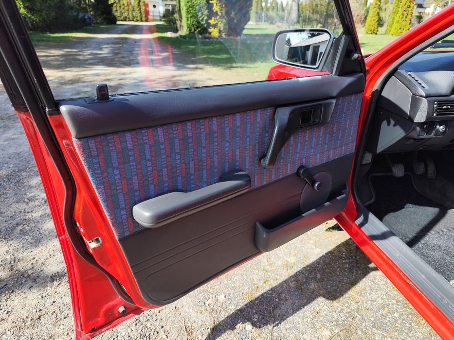 Mazda 323 BG 1.3 1991 BARDZO ZDROWA