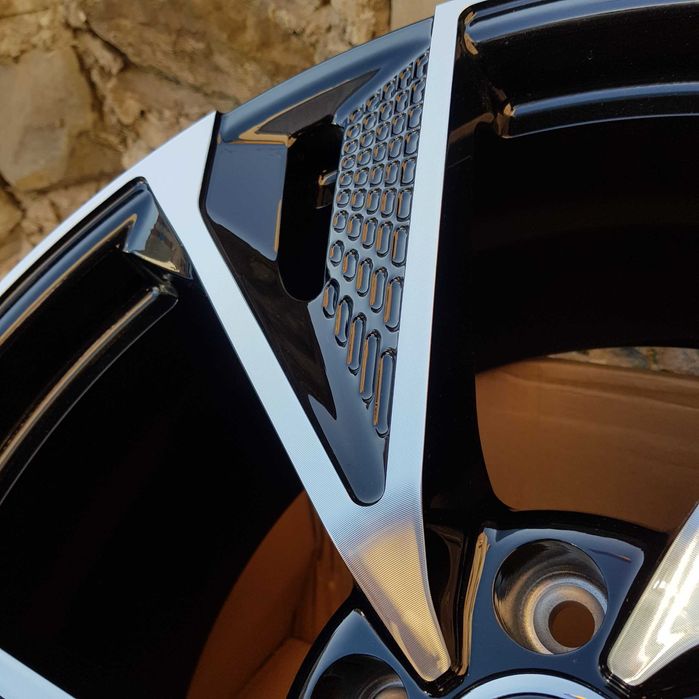 Диски НОВІ КОВАНІ R20 5x112 Audi Q7 A5 A7 S line VW Touareg Ауди SQ7