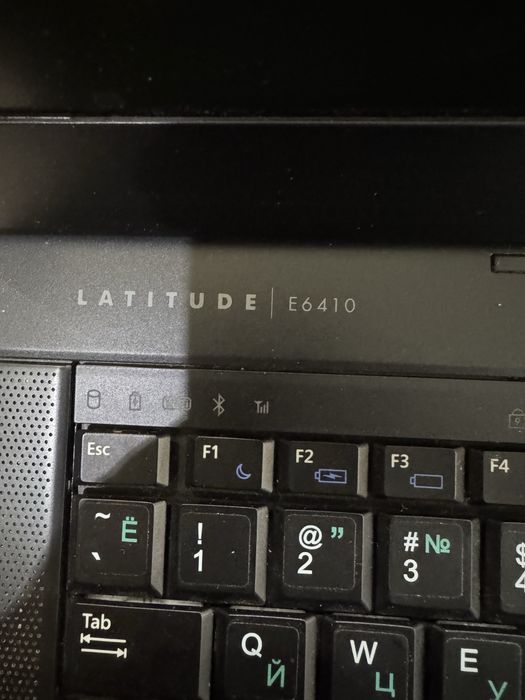 Ноутбук Dell на запчастини E6410