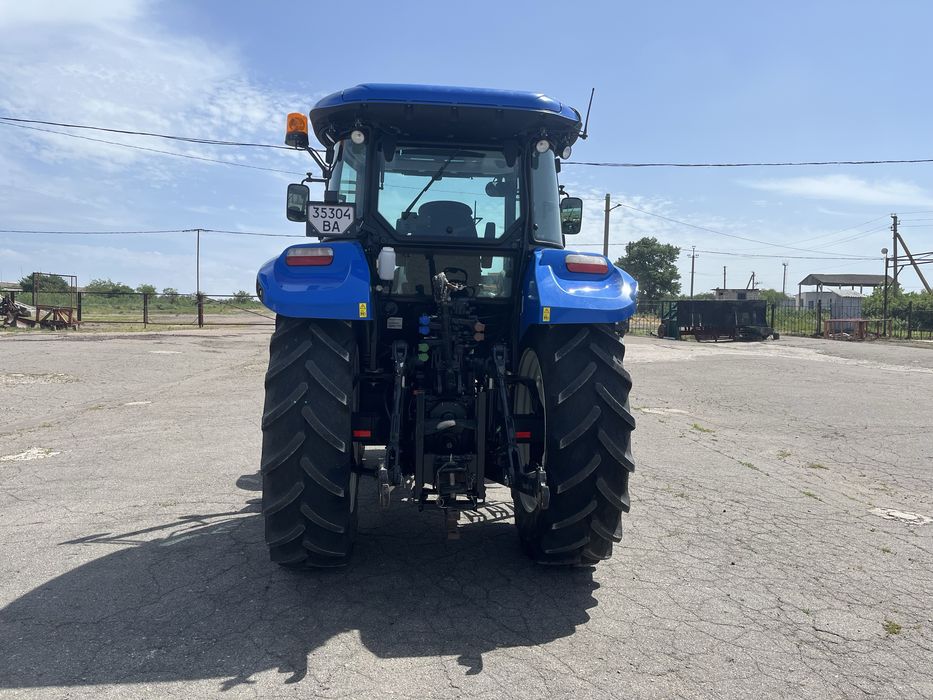Продам Трактор New Holland