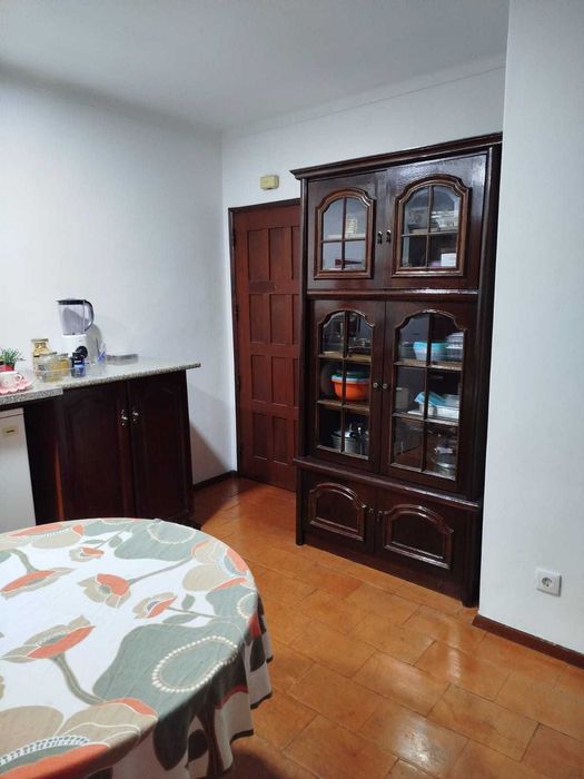 Arrenda-se T1 com terraço em Leiria