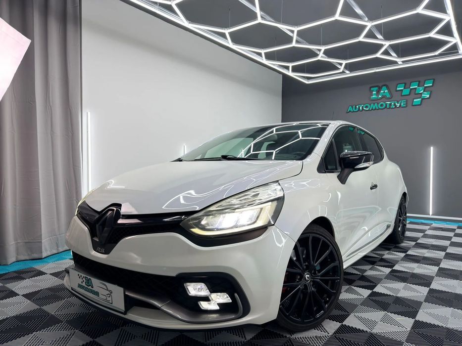 Renault Clio 1.6 T RS Trophy EDC