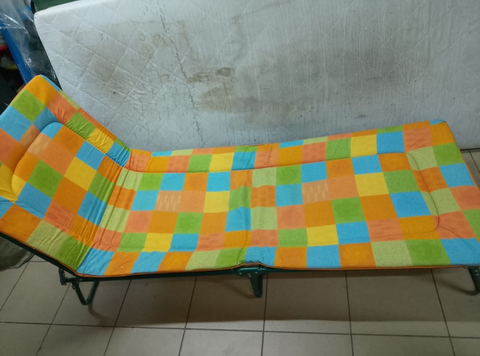 Łóżko turystyczne polowe 190x65x25 cm