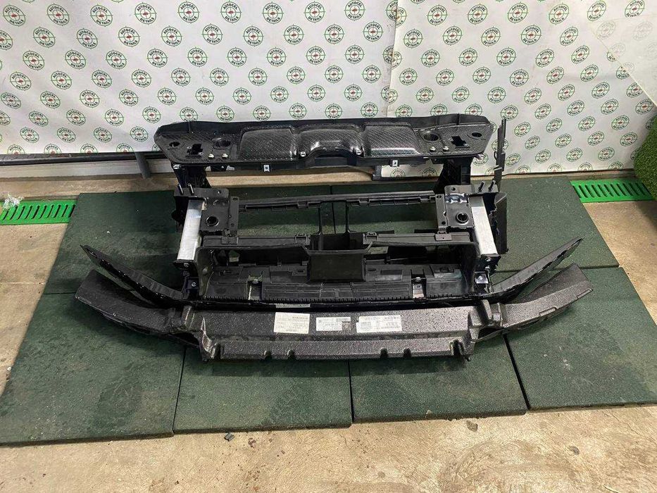 Передня панель телевізор підсилювач комплект Mercedes GLS W167