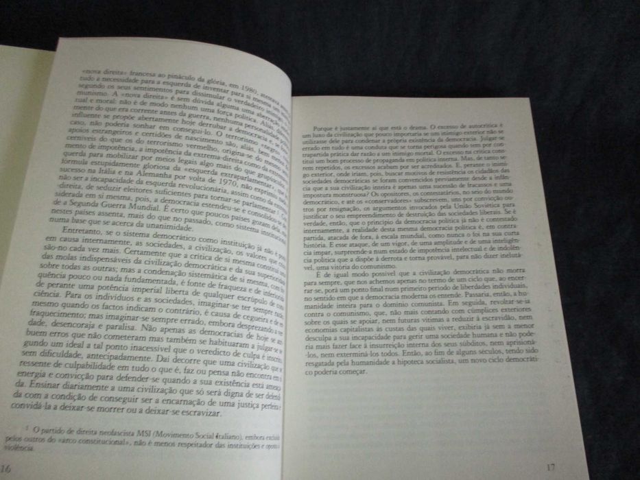 Livro Como Acabam As Democracias Jean-François Revel