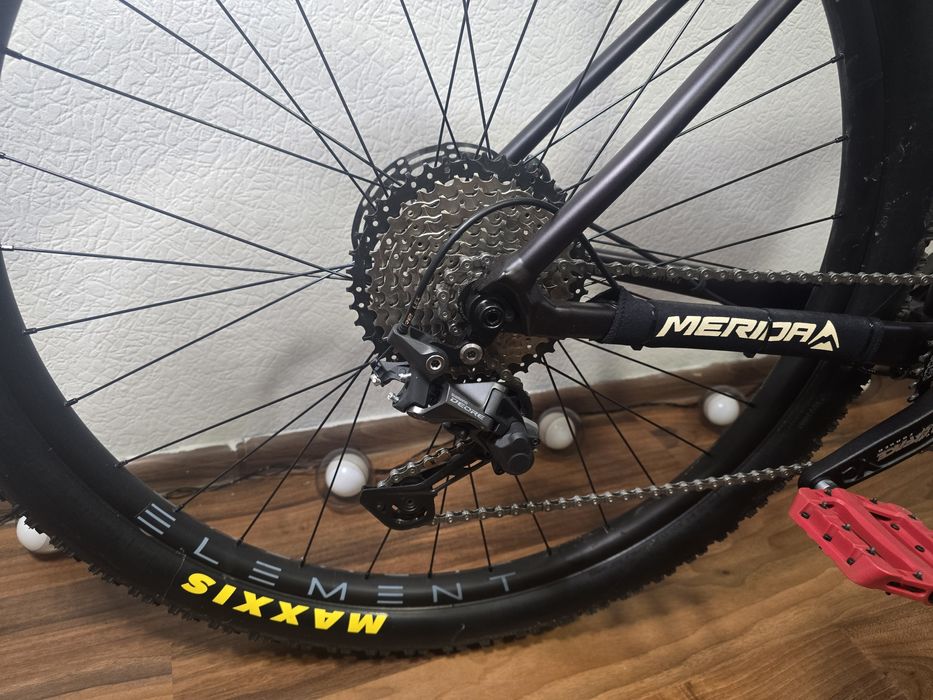 Продам велосипед cyclone L 29