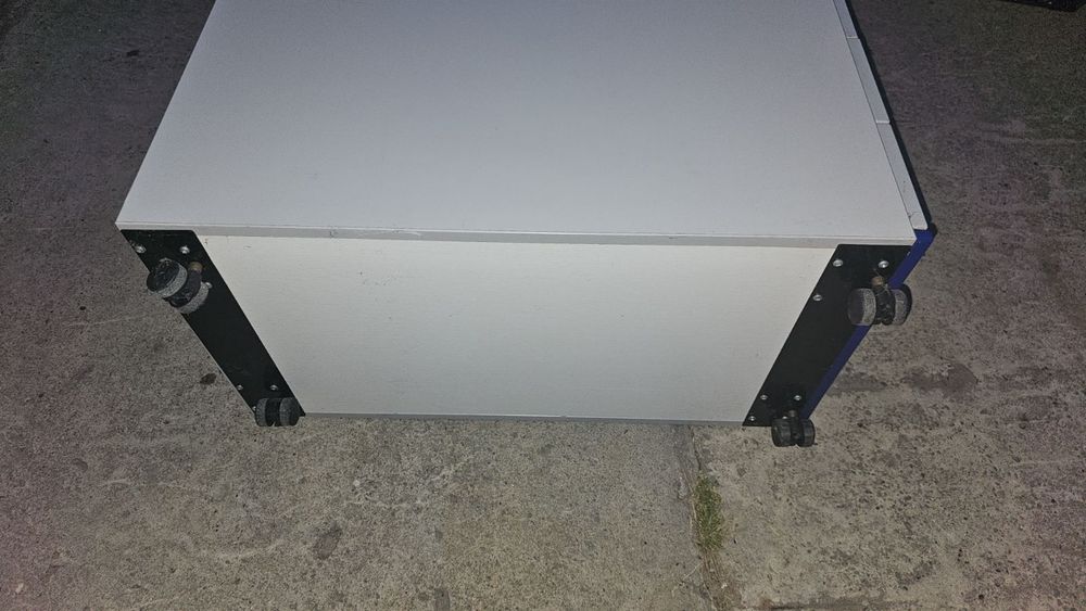 Тумба для інструментів