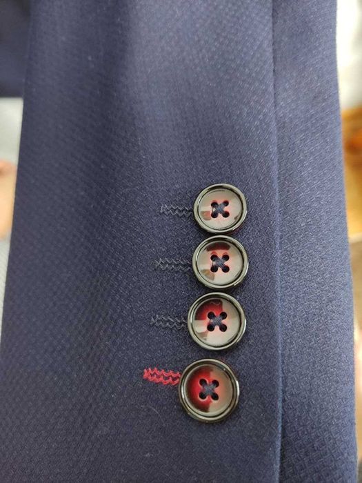 Костюм на выпускной или свадьбу