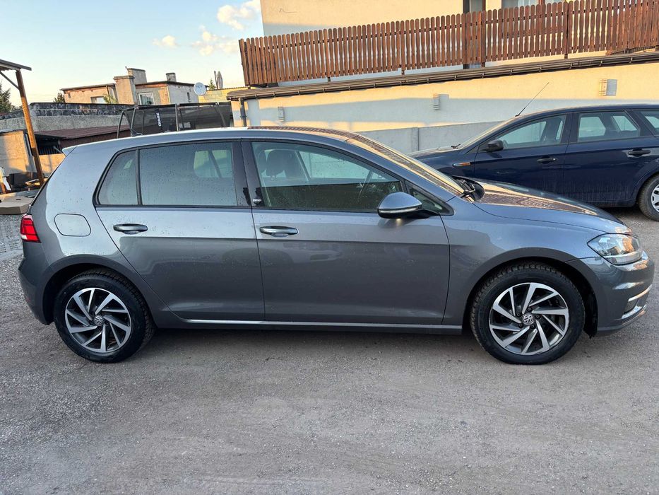 VW GOLF VII lift automat, WYPOŻYCZALNIA samochodów. 5,0 w GOOGLE