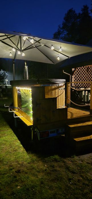 Balia mobilna z hydromasażem/jacuzzi /Spa