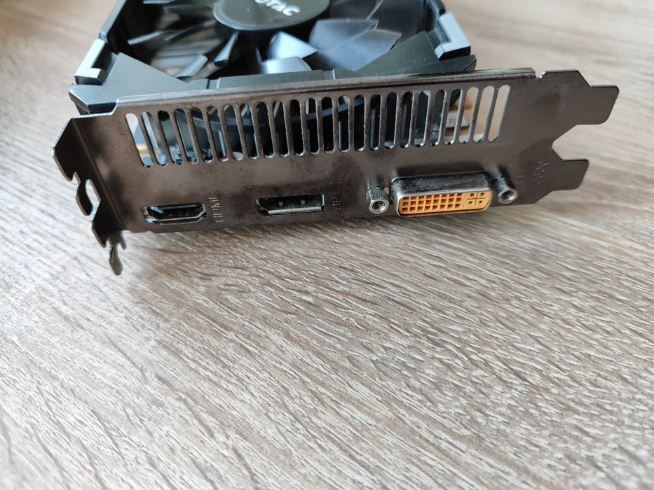 Видеокарта GTX 950 2 GB ™ZOTAC