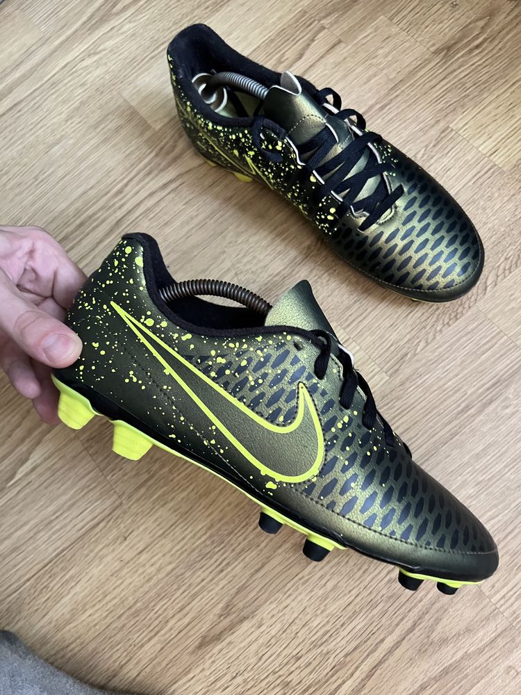 Nike magista 43 44 28 1 500 Olx
