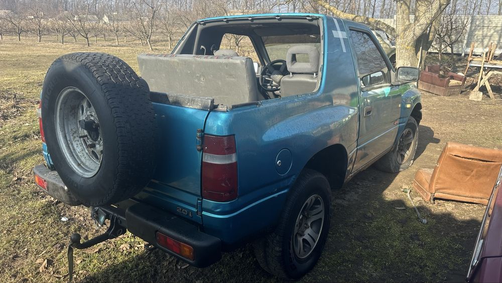 Opel Frontera 2.0 бензин