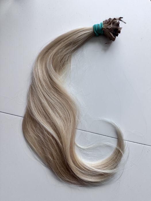 Włosy naturalne dziecięce farbowane