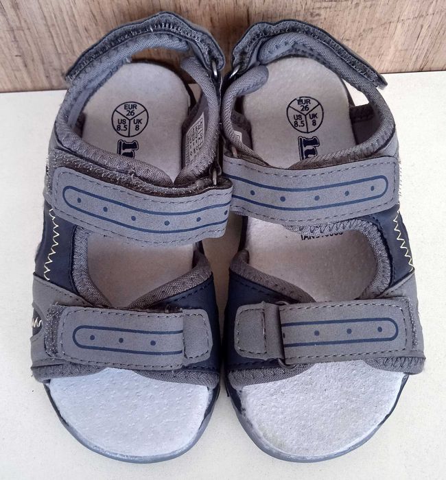 Нові німецькі дитячі босоніжки на липучках, сірі сандалі, літо, р. 26