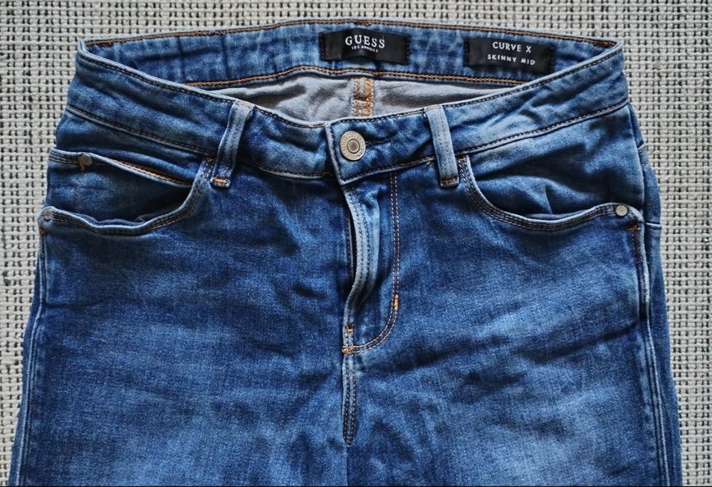 Calças salsa e guess + casaco zara