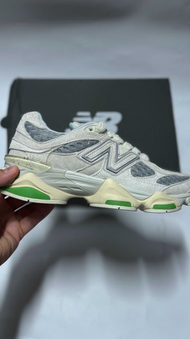 Buty New Balance U9060BW1, rozmiar 38.5