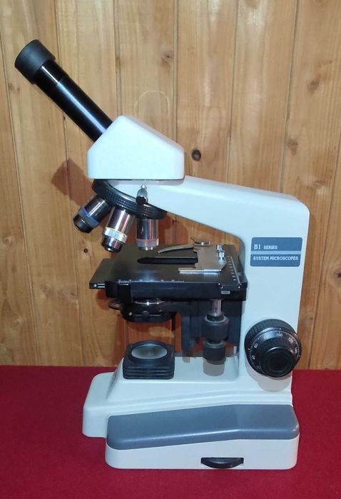 Motic B1 Series mikroskop szkolny biologiczny / edukacyjny