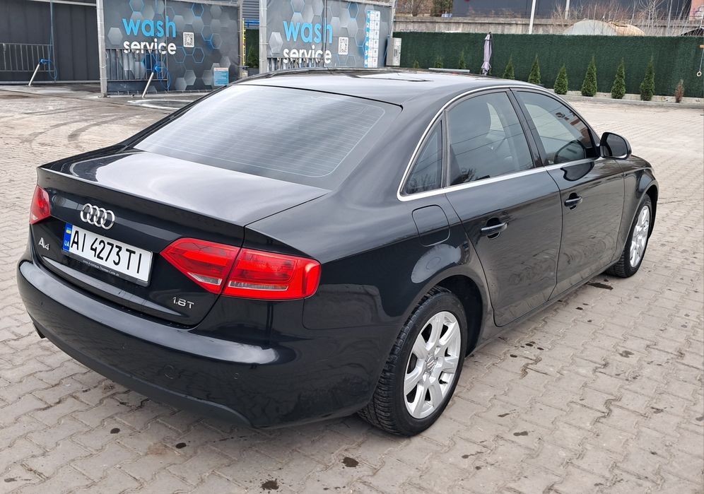 Продам audi a4b8